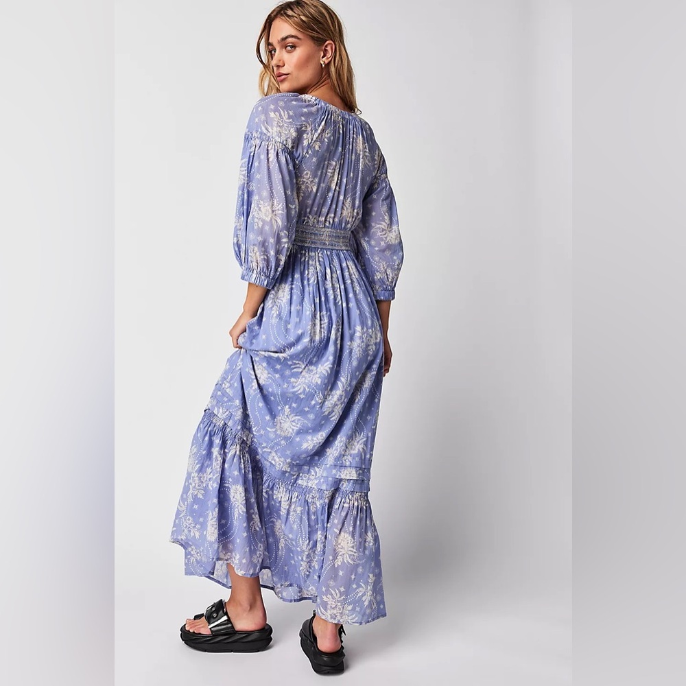 Free People Golden Hour Maxi Flowy Floral Sun Dress in Lavender Combo | Large - Picture 4 of 10